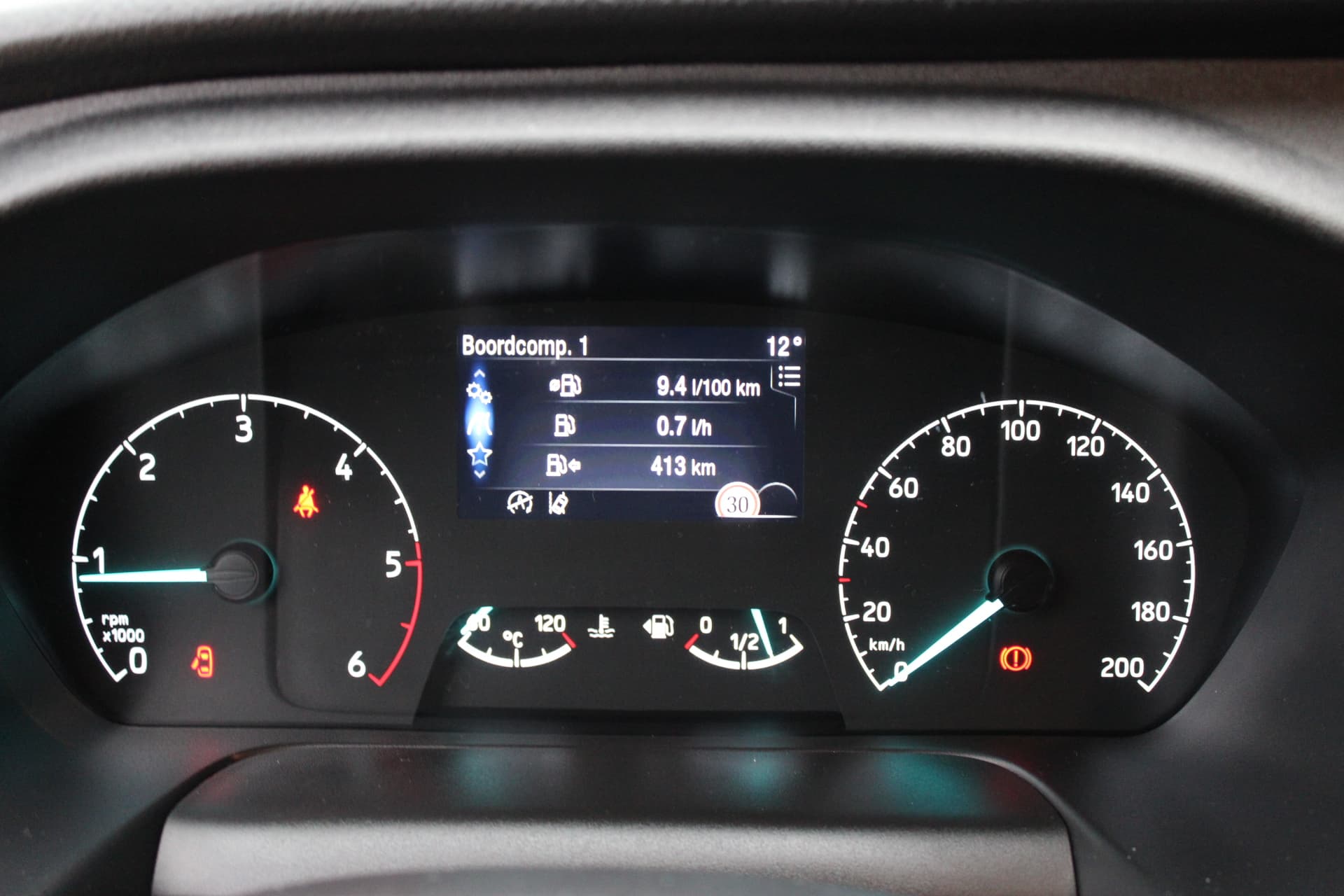 Ford Transit L2H2 170PK 330 Trend thumbnail 7