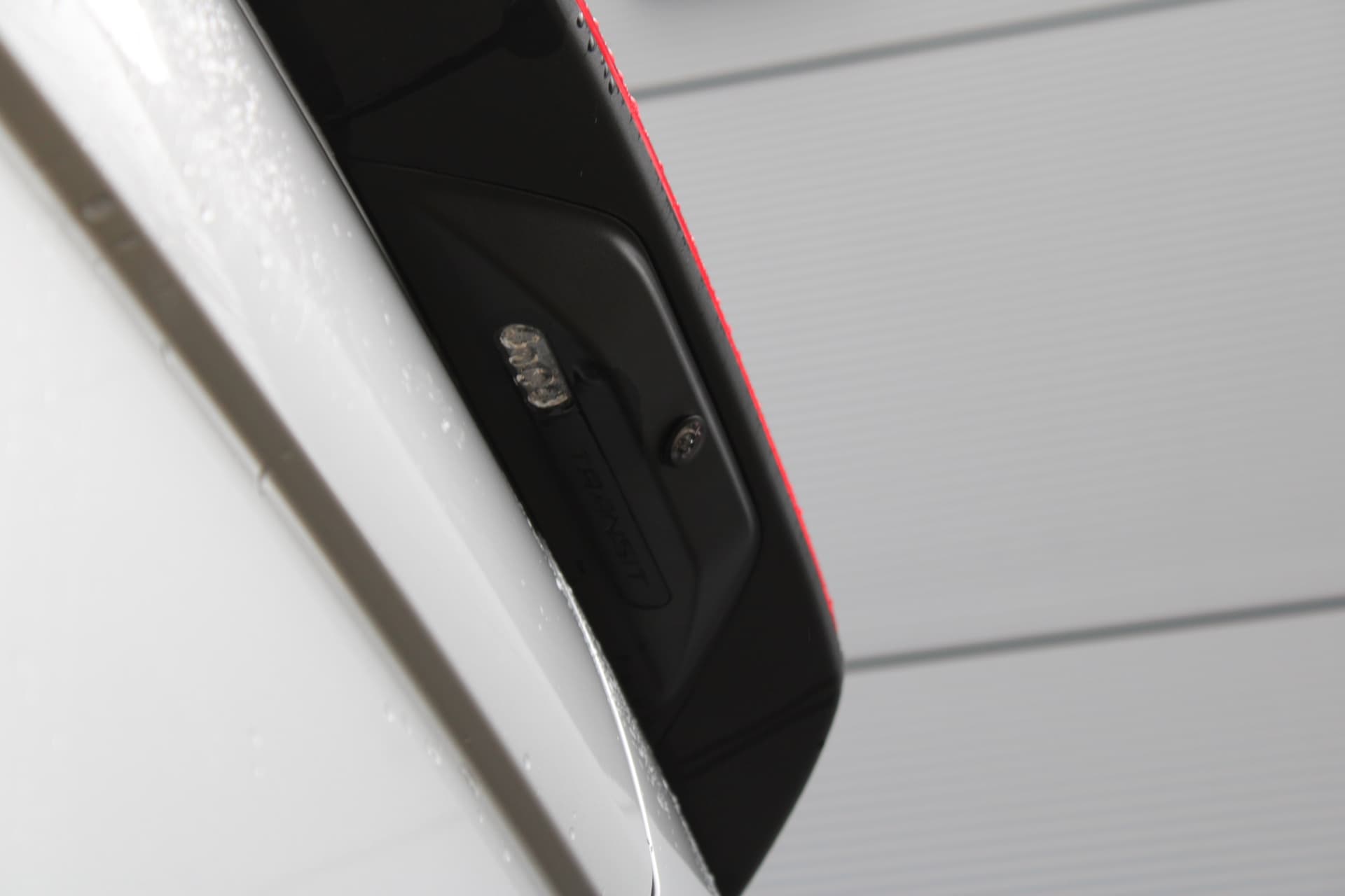 Ford Transit L2H2 170PK 330 Trend thumbnail 9