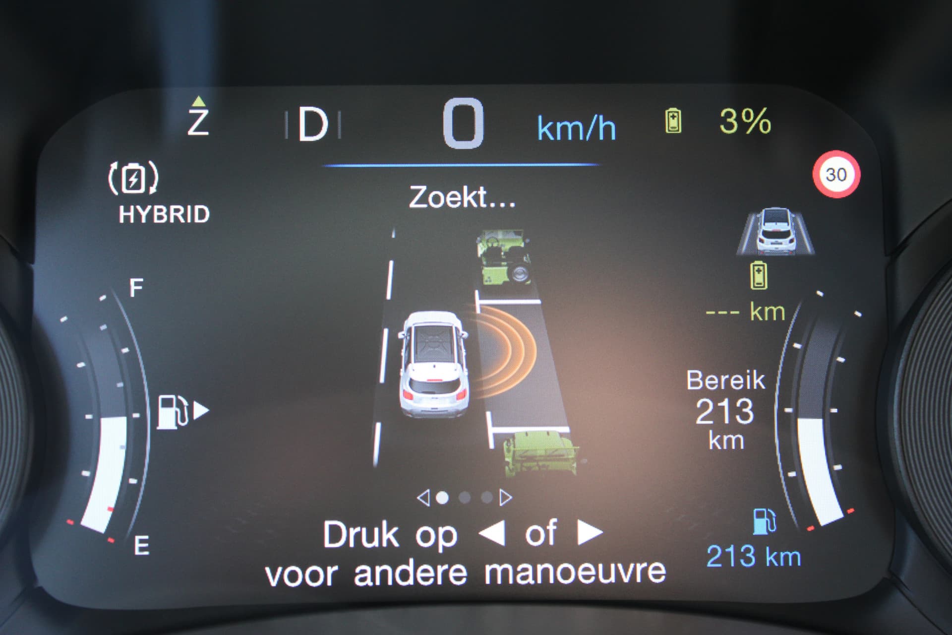 Jeep Renegade 4xe 190 Plug-in Hybrid S thumbnail 21