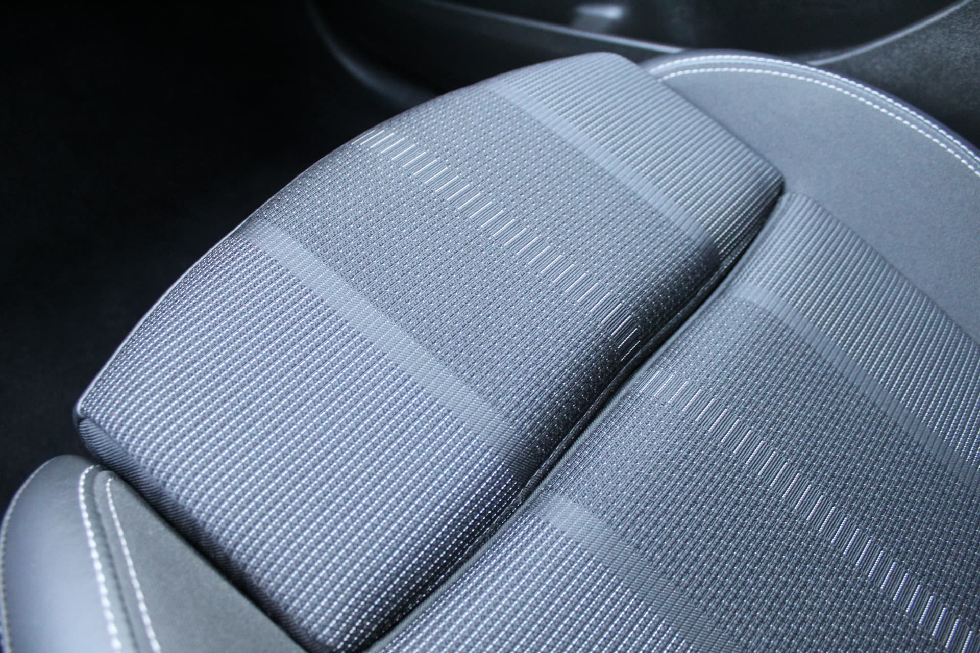 Opel Grandland 1.6 Turbo Plug-In Hybrid GS thumbnail 23