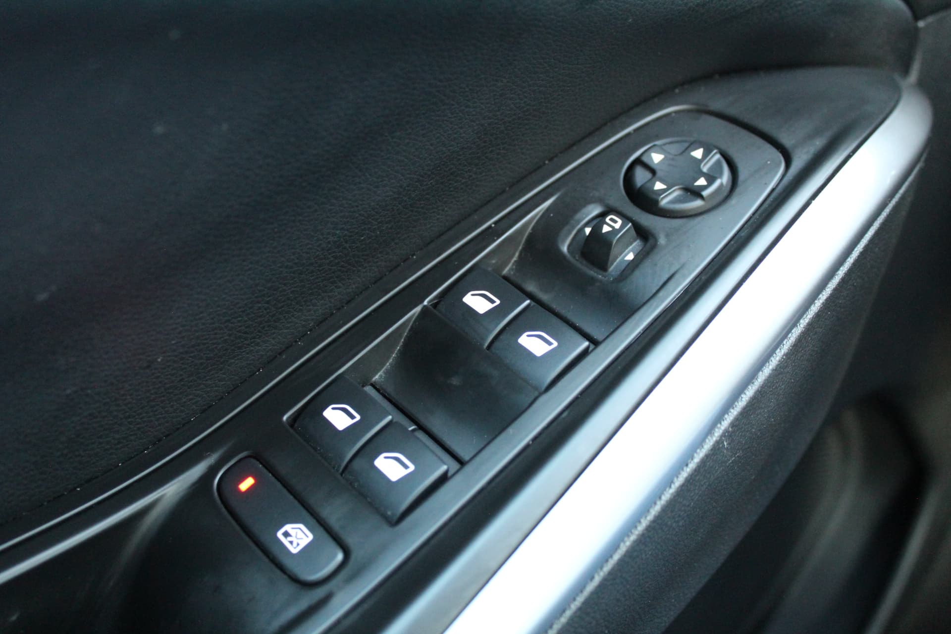 Opel Grandland 1.6 Turbo Plug-In Hybrid GS thumbnail 27