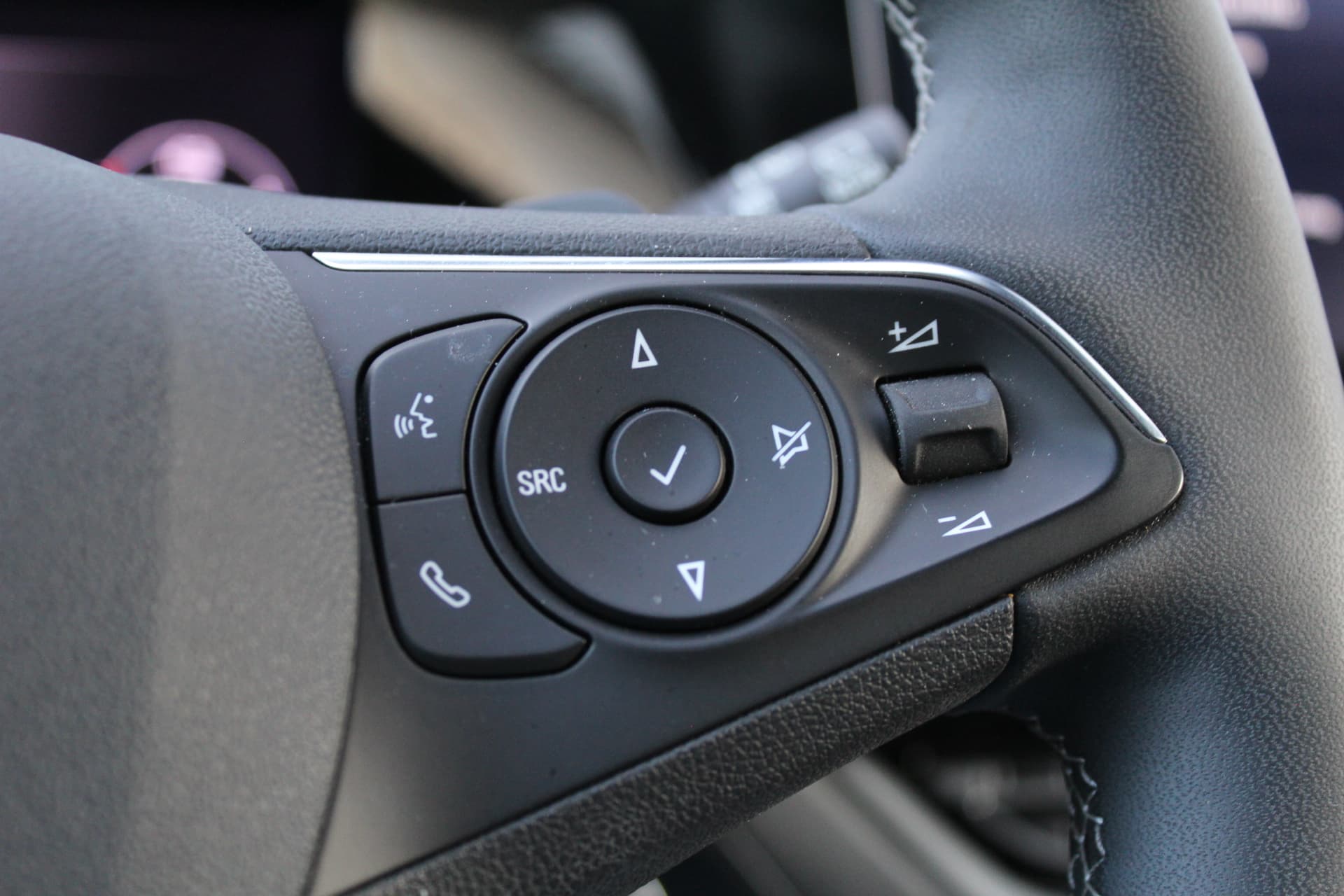 Opel Grandland 1.6 Turbo Plug-In Hybrid GS thumbnail 11