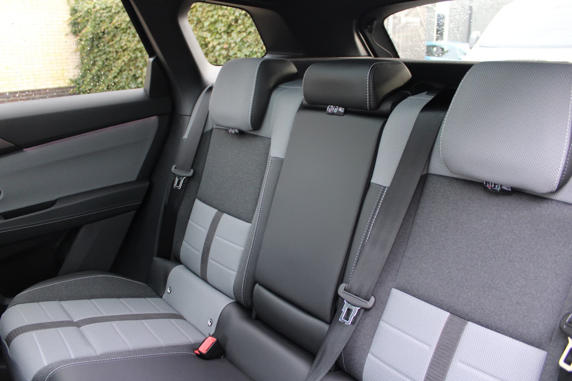 Opel Grandland 1.6 Turbo Plug-in-Hybrid Ultimate thumbnail 12