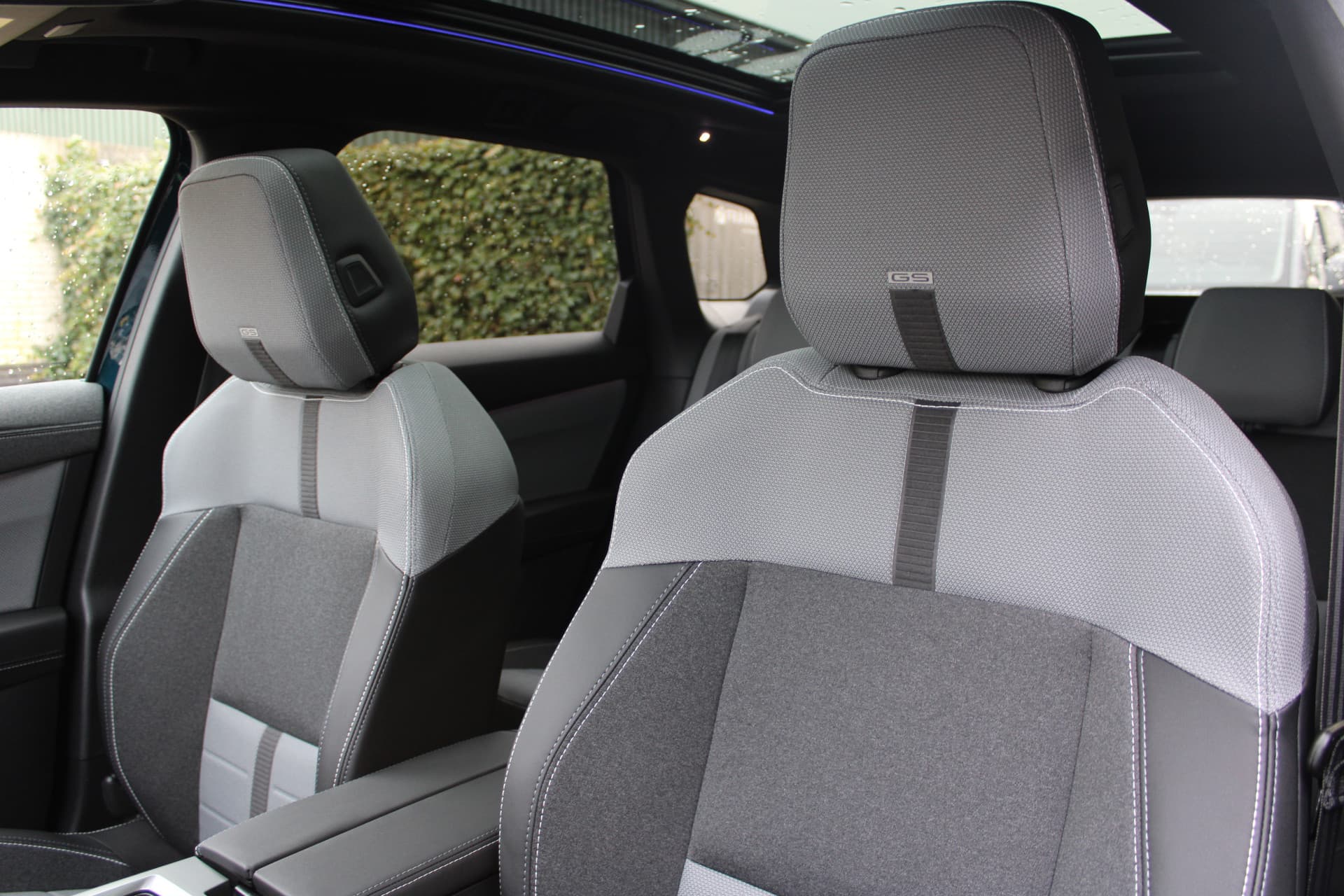 Opel Grandland 1.6 Turbo Plug-in-Hybrid Ultimate thumbnail 9