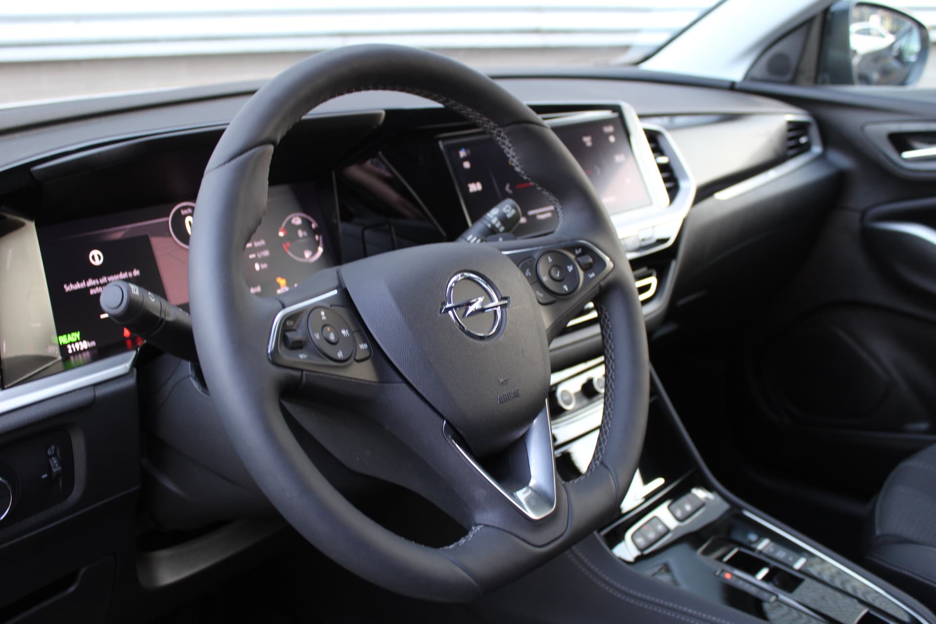 Opel Grandland 1.6 Turbo Plug-In Hybrid GS thumbnail 4