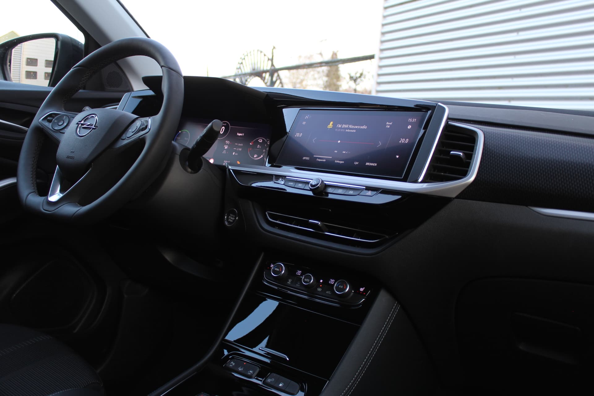 Opel Grandland 1.6 Turbo Plug-In Hybrid GS thumbnail 6