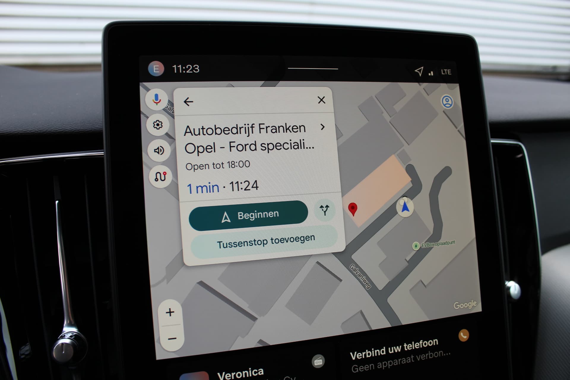 Volvo XC60 2.0 T8 Plug-in hybrid AWD Plus Black Edition thumbnail 21