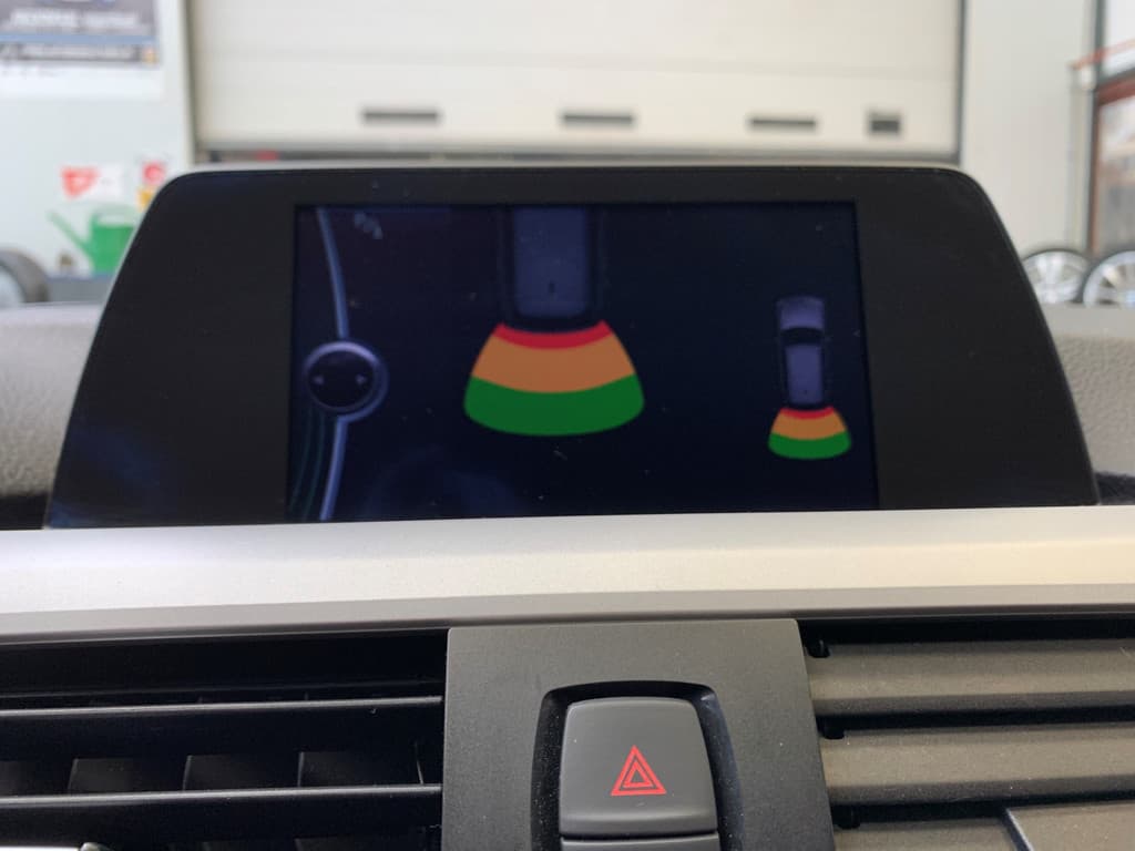 BMW 3 Serie Touring 320d High Executive thumbnail 29