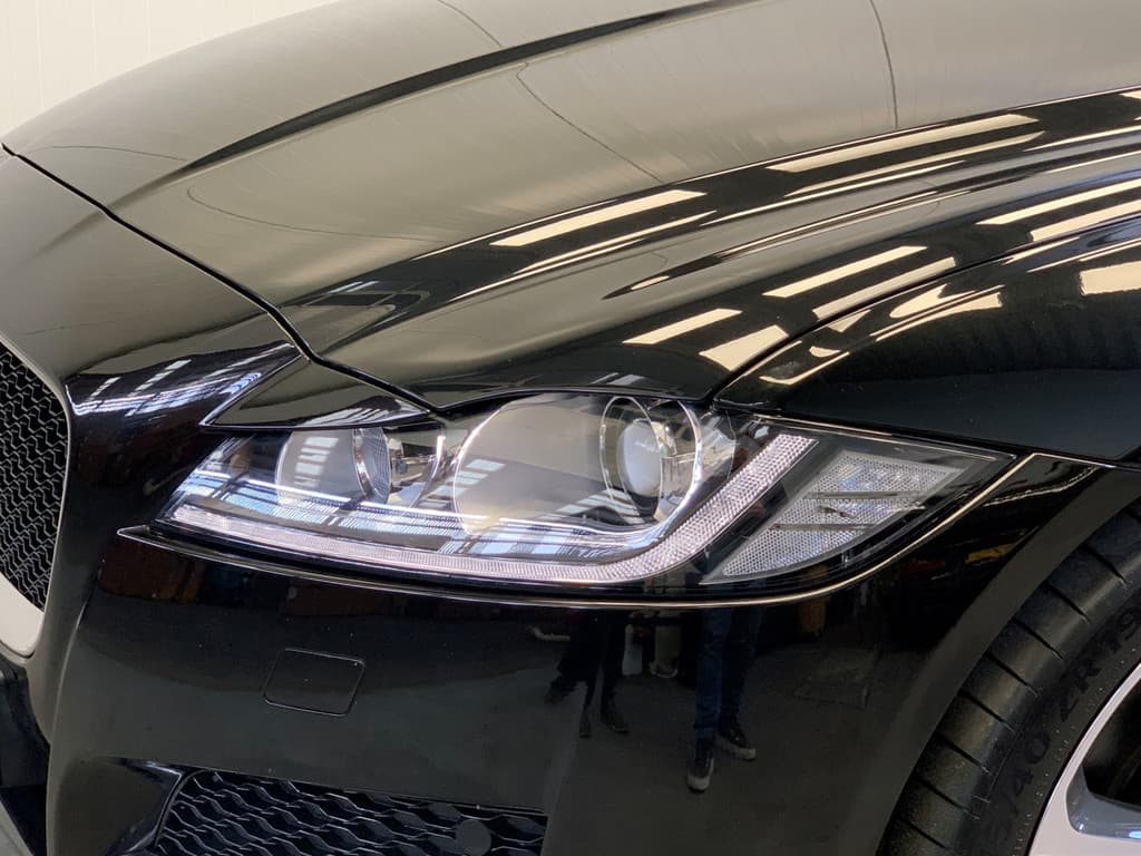 Jaguar XF 2.0t Prestige thumbnail 16