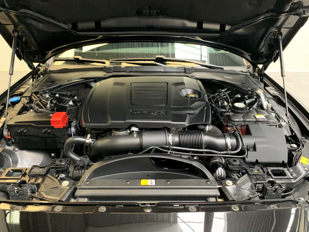 Jaguar XF 2.0t Prestige thumbnail 6