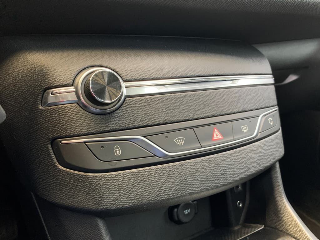 Peugeot 308 SW 1.2 PureTech 110PK Blue Lease Executive thumbnail 32