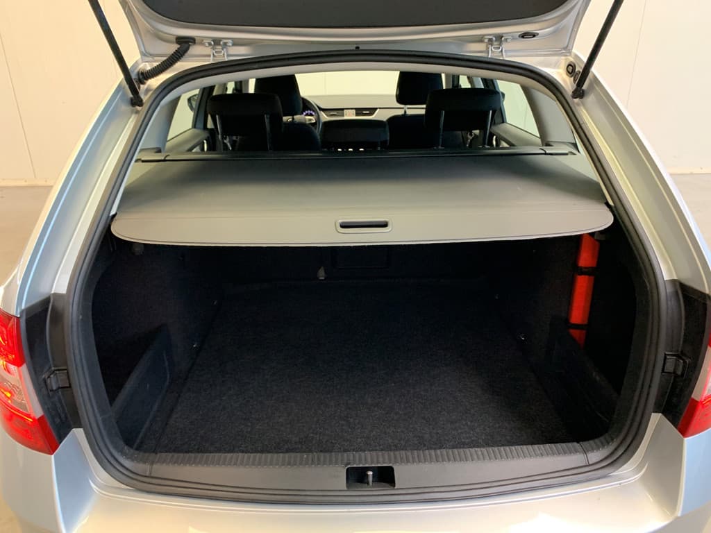 Škoda Octavia Combi 1.0 TSI Greentech Ambition Business thumbnail 45