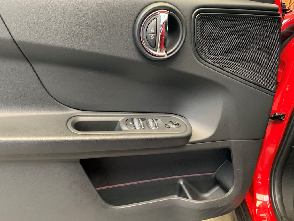 MINI Countryman 1.5 165PK Dutch Made Black Edition thumbnail 42