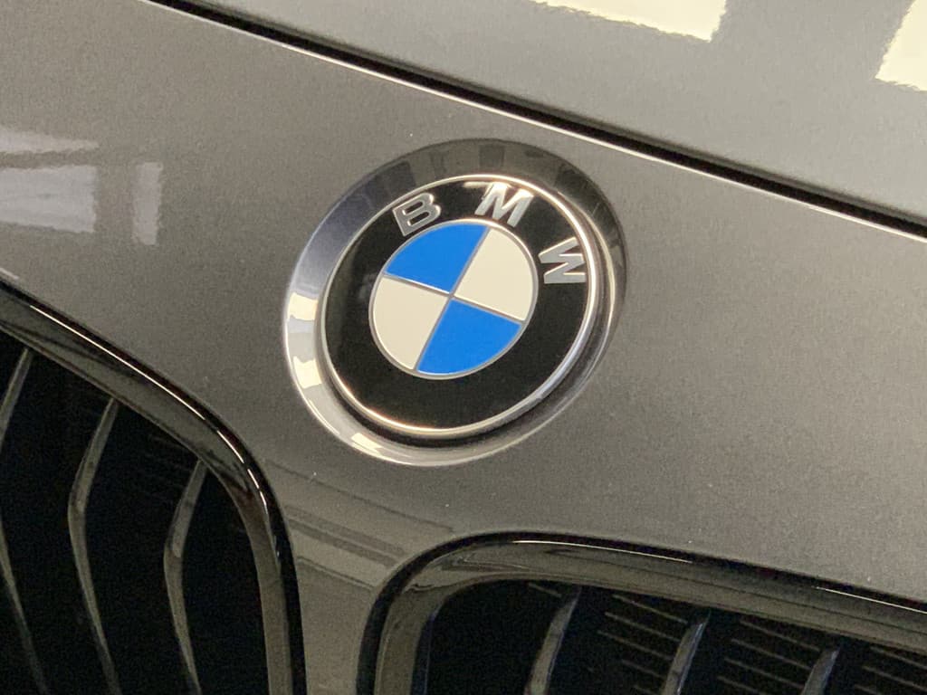 BMW 3 Serie Touring 318i M Sport Black Edition thumbnail 14