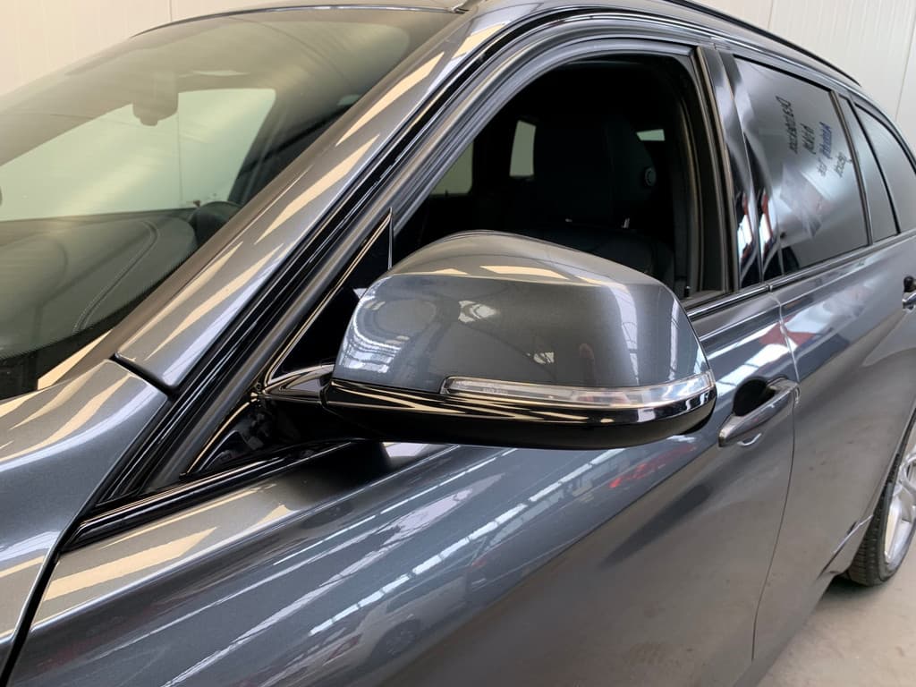 BMW 3 Serie Touring 318i M Sport Black Edition thumbnail 15