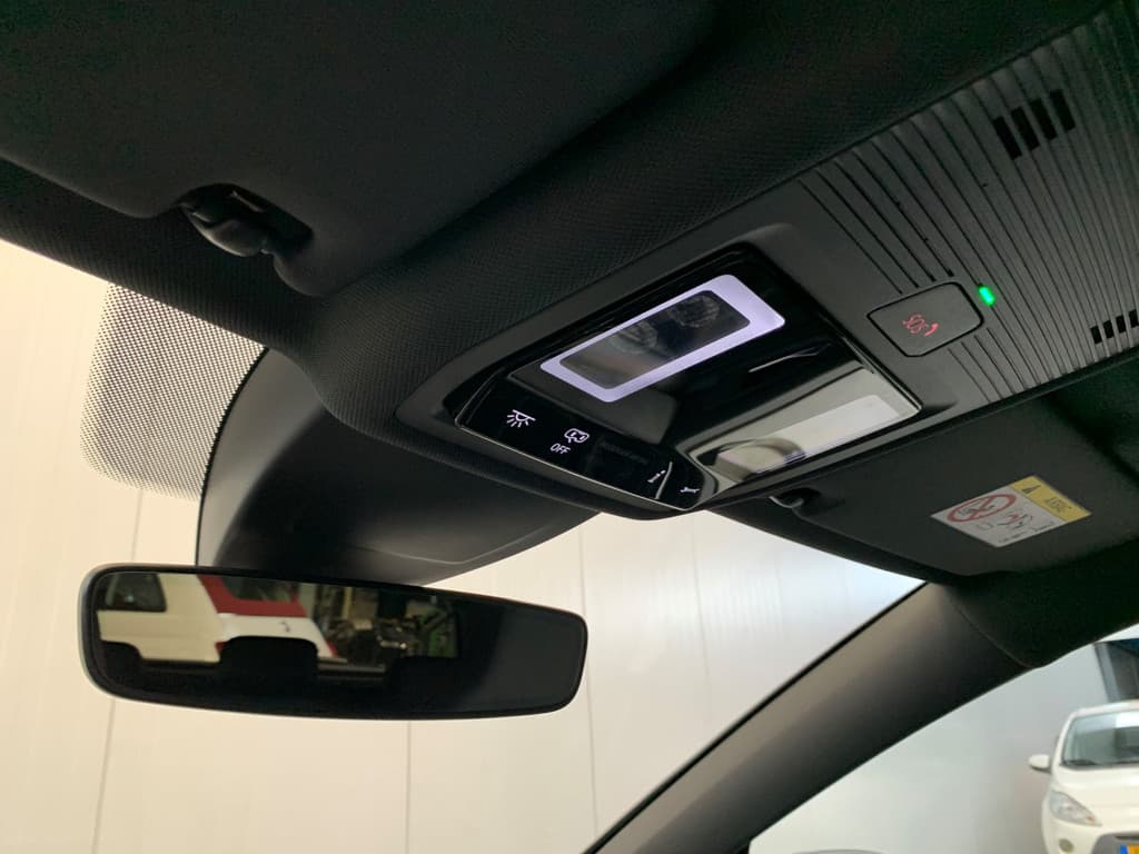 Volkswagen Golf 2.0 GTI 245PK thumbnail 44