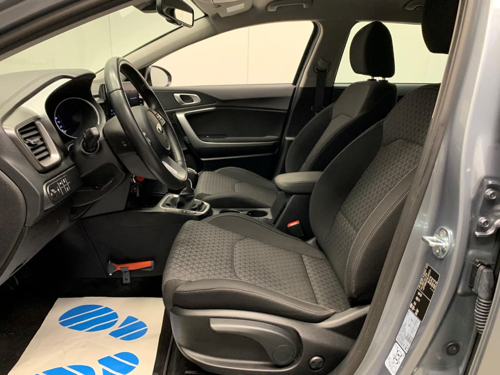 Kia Ceed Sportswagon 1.0 T-GDi DynamicLine thumbnail 2