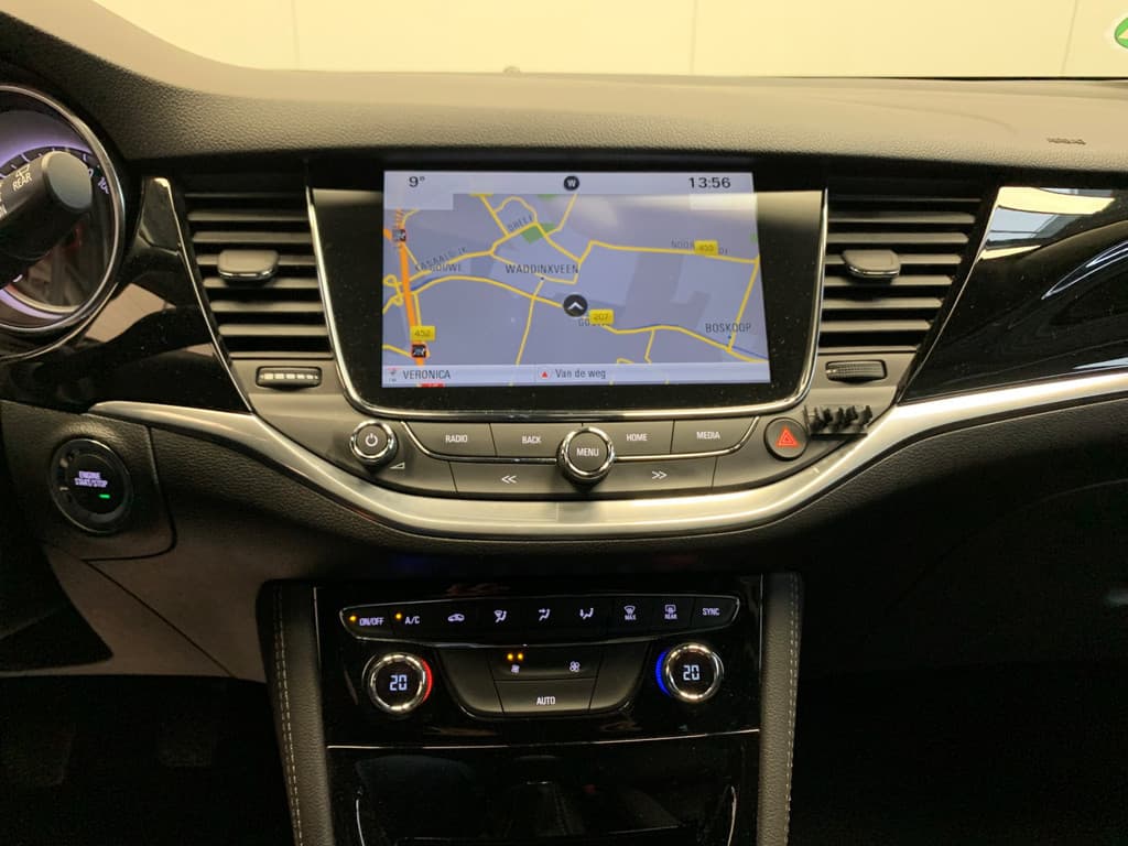 Opel Astra Sports Tourer 1.0 Innovation thumbnail 36