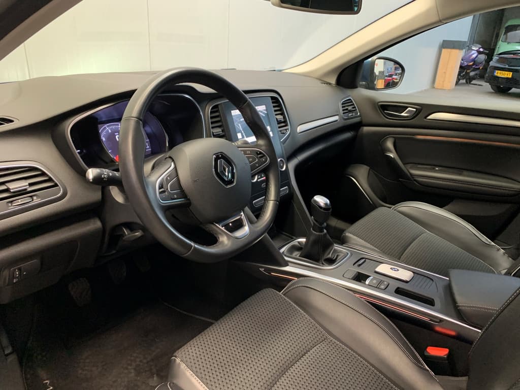 Renault Mégane Estate 1.2 TCe Bose thumbnail 37