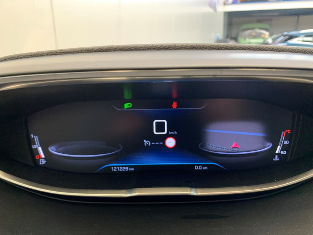 Peugeot 3008 1.2 Turbo 131PK PureTech Blue Lease Executive thumbnail 18