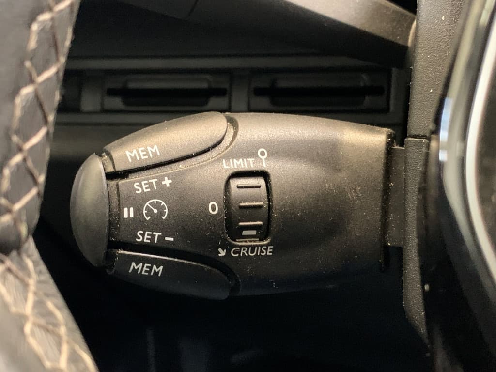 Peugeot 3008 1.2 Turbo 131PK PureTech Blue Lease Executive thumbnail 19