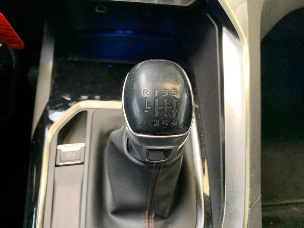 Peugeot 3008 1.2 Turbo 131PK PureTech Blue Lease Executive thumbnail 21