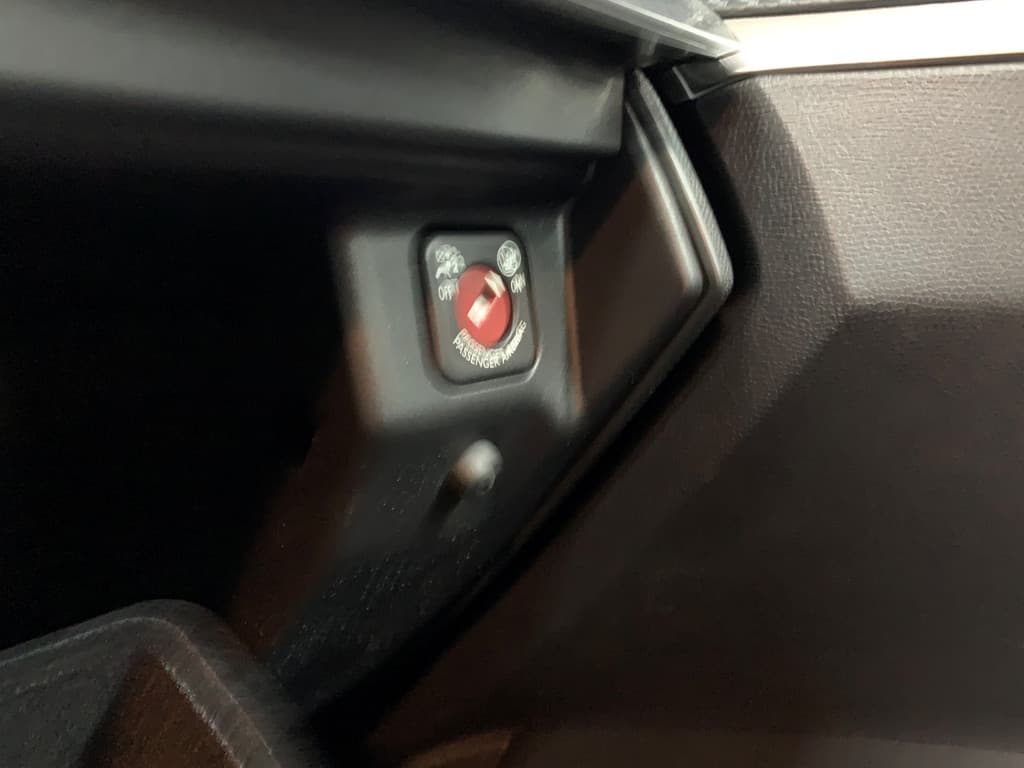 Peugeot 3008 1.2 Turbo 131PK PureTech Blue Lease Executive thumbnail 26