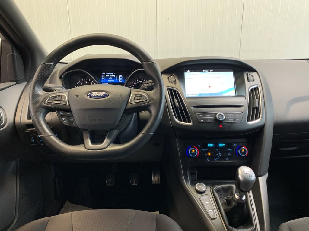 Ford FOCUS Wagon 1.0 ST-Line thumbnail 4