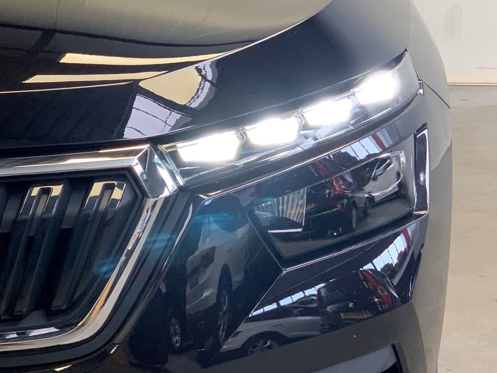 Škoda Kamiq 1.0 TSI Tour de France thumbnail 11