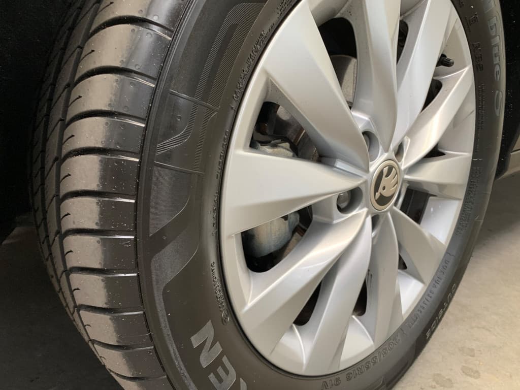 Škoda Kamiq 1.0 TSI Tour de France thumbnail 20