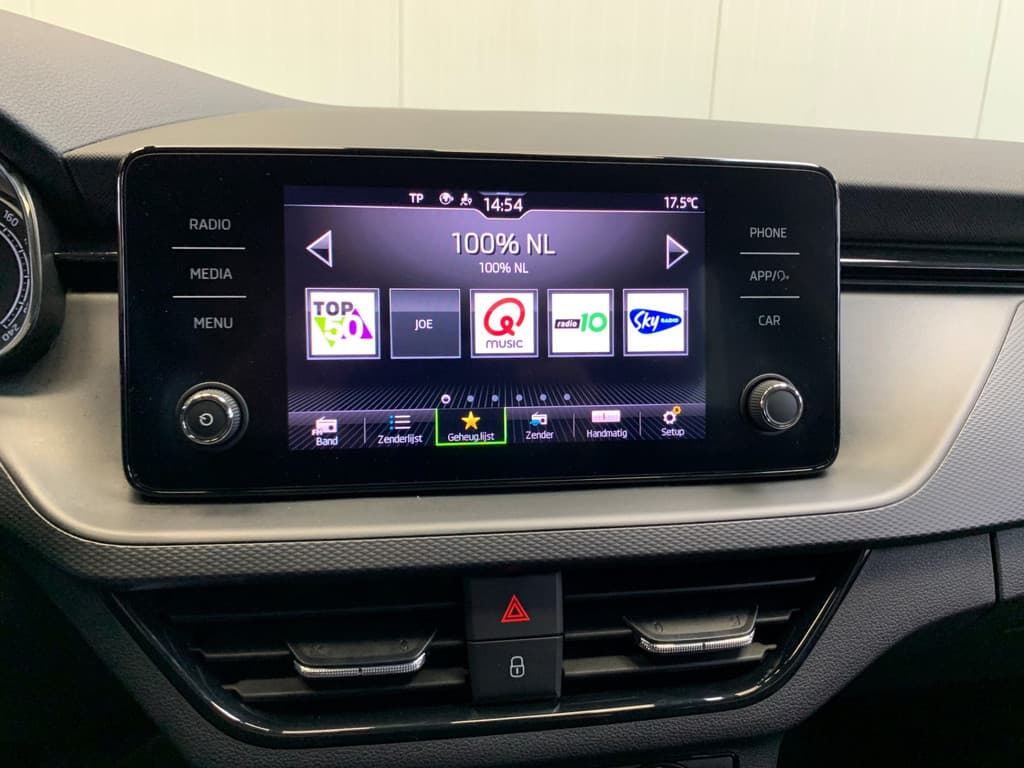 Škoda Kamiq 1.0 TSI Tour de France thumbnail 34