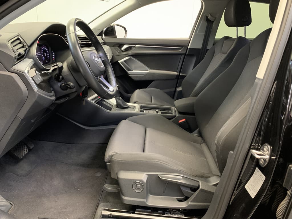 Audi Q3 Sportback 35 TFSI Pro Line S thumbnail 2