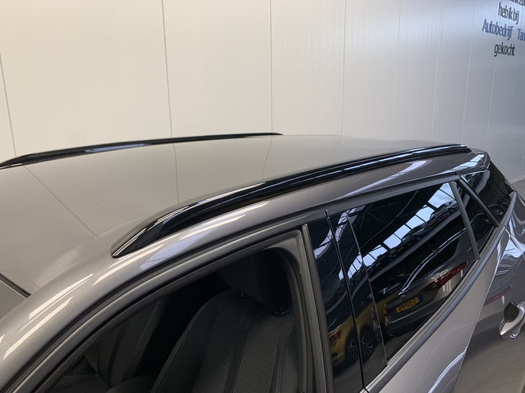 Peugeot 2008 1.2 Turbo 130PK Allure Sport thumbnail 12