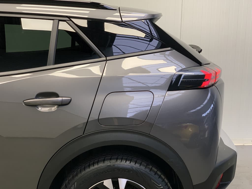 Peugeot 2008 1.2 Turbo 130PK Allure Sport thumbnail 13