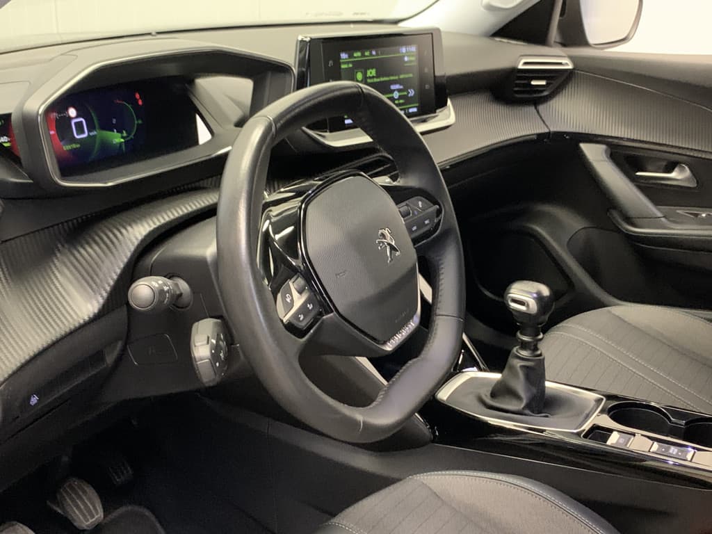 Peugeot 2008 1.2 Turbo 130PK Allure Sport thumbnail 38