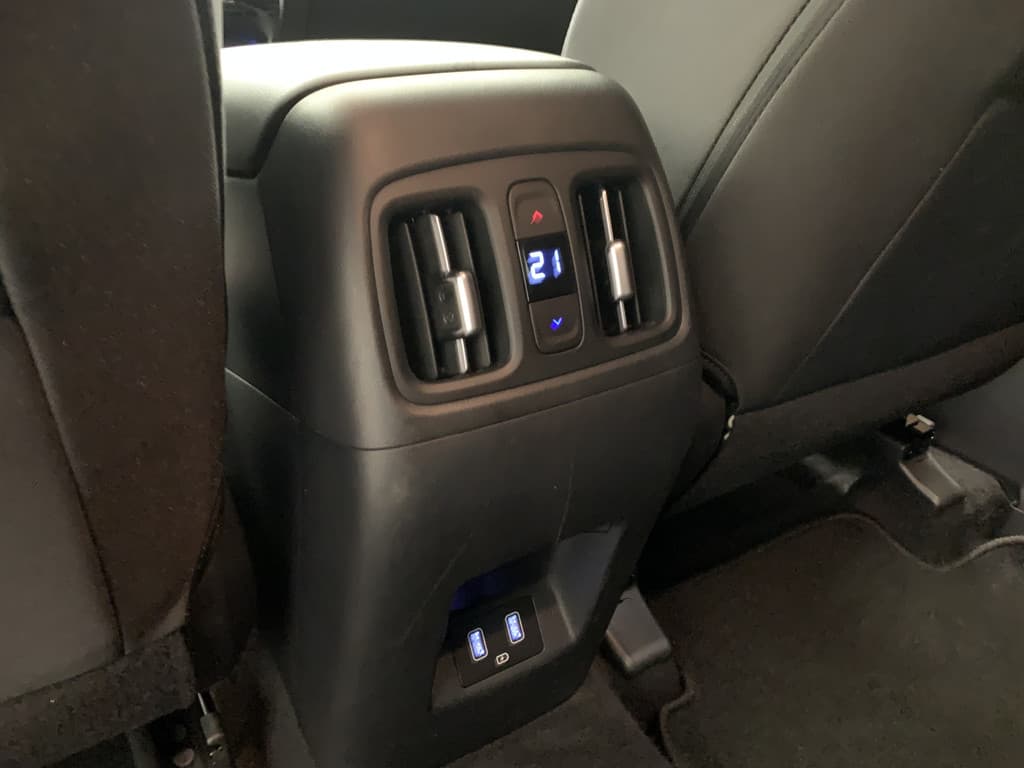 Hyundai Tucson 1.6 T-GDI MHEV Comfort Smart thumbnail 48