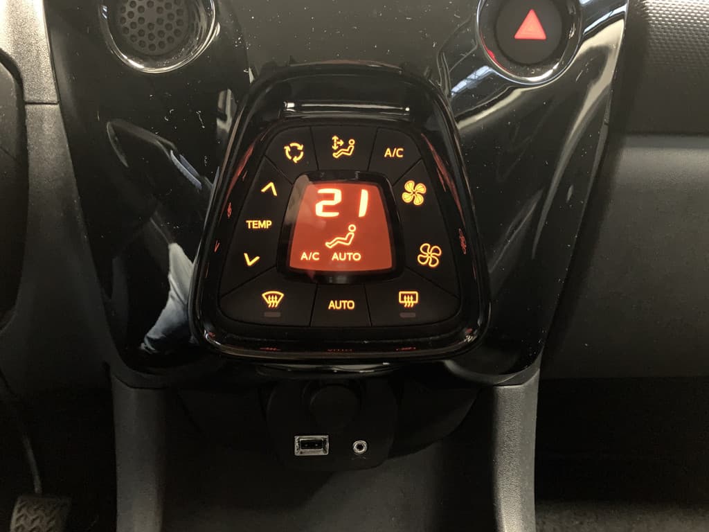 Citroën C1 1.0 VTi Millenium thumbnail 16