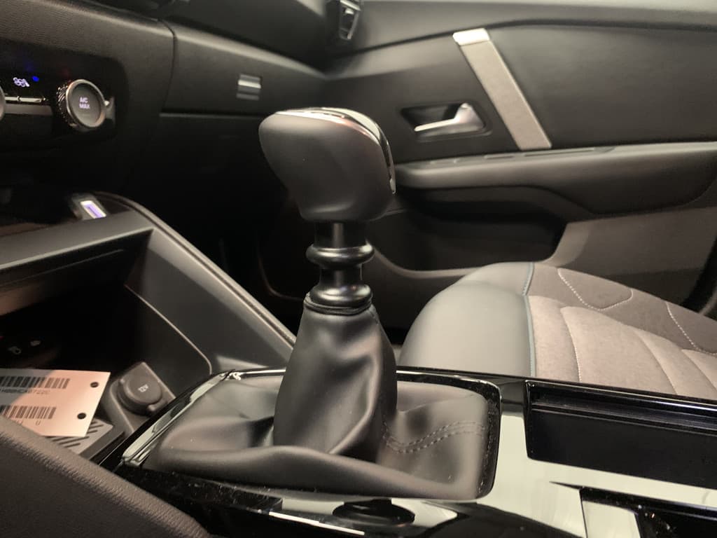 Citroën C4 1.2 130PK VTR Sport thumbnail 27