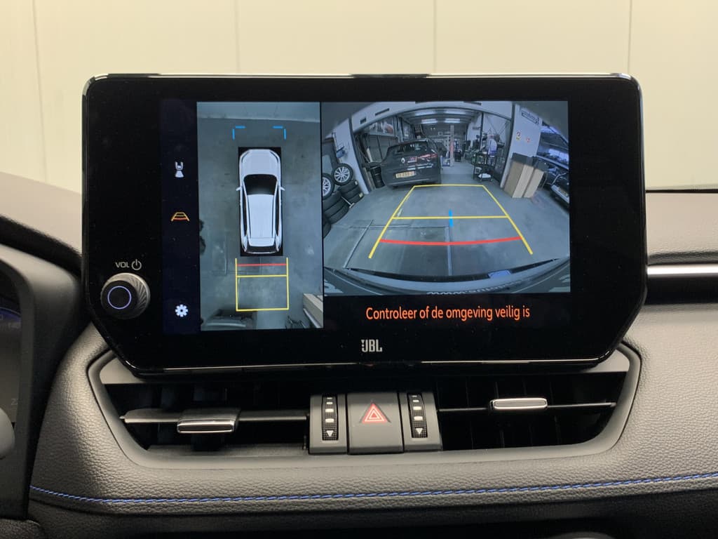 Toyota RAV4 2.5 Hybrid Style thumbnail 33