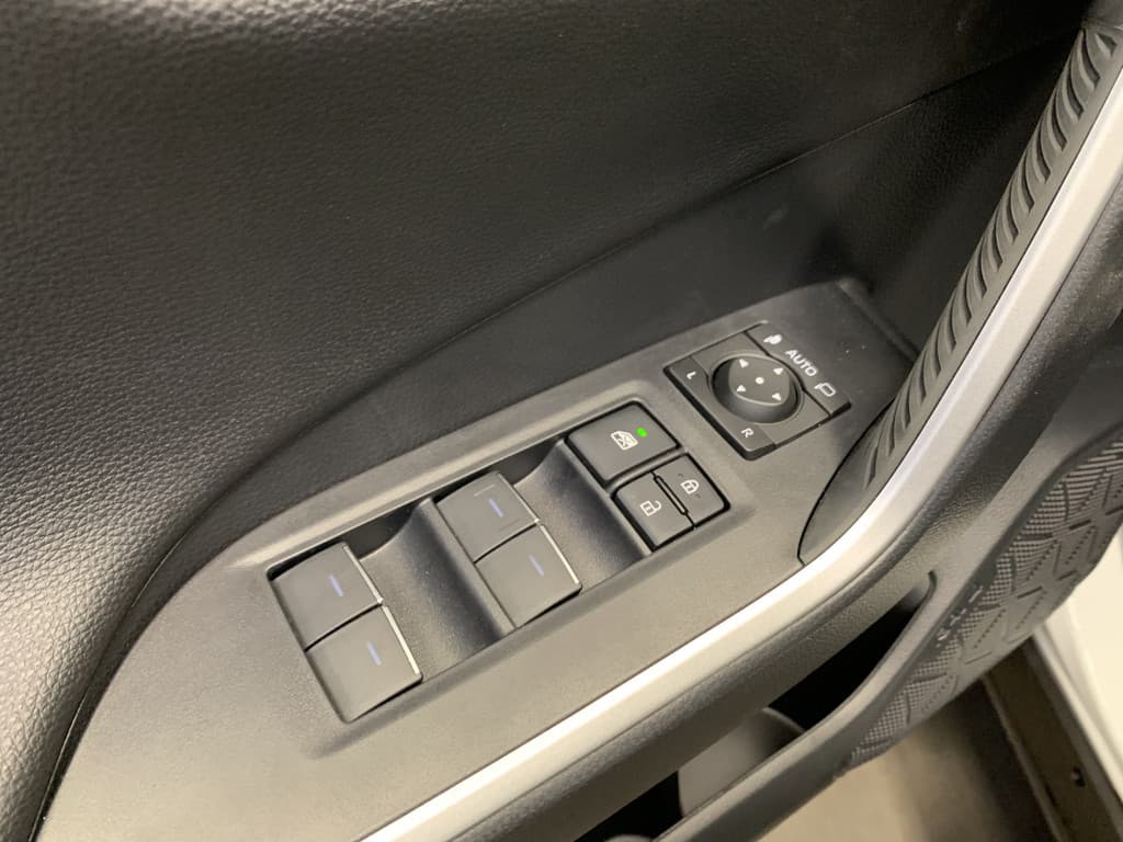 Toyota RAV4 2.5 Hybrid Style thumbnail 34