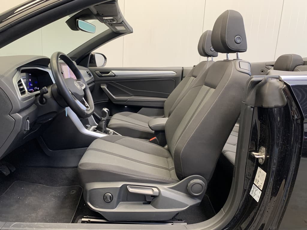 Volkswagen T-Roc Cabrio 1.0 TSI Style thumbnail 3