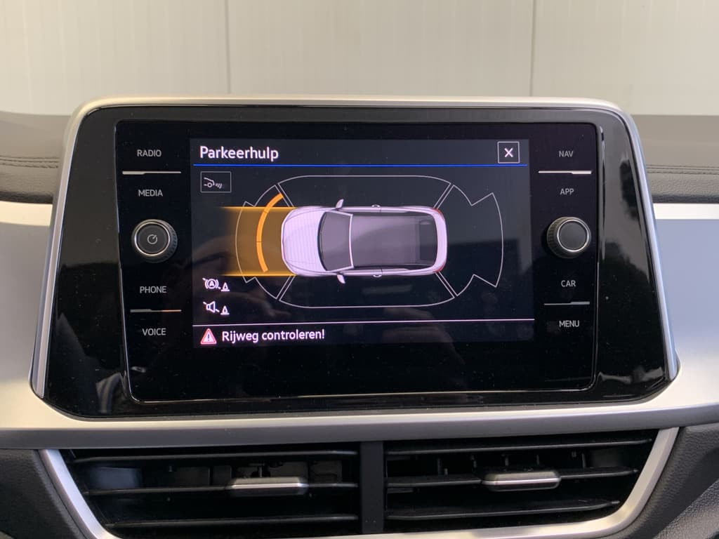 Volkswagen T-Roc Cabrio 1.0 TSI 110PK Style thumbnail 28