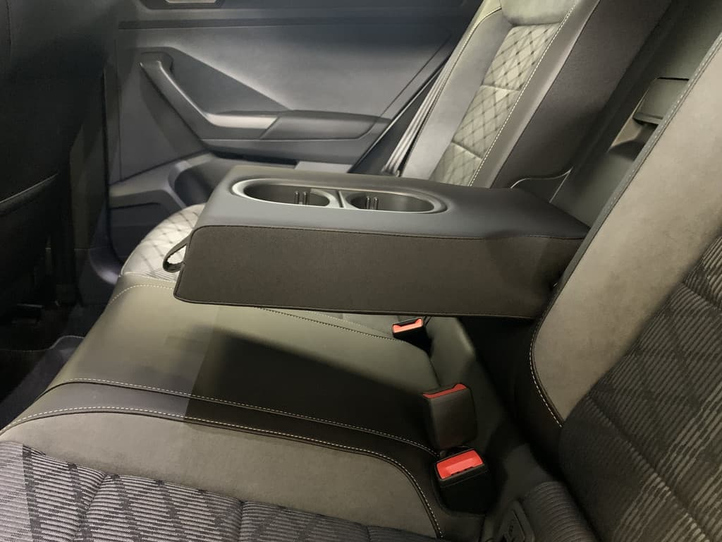 Volkswagen T-Roc 1.5 TSI R-Line 150PK thumbnail 47