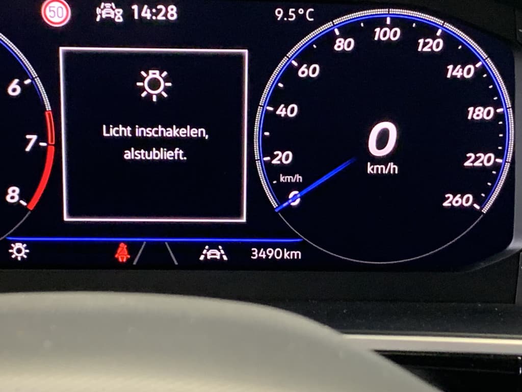 Volkswagen T-Roc 1.5 TSI R-Line 150PK thumbnail 6