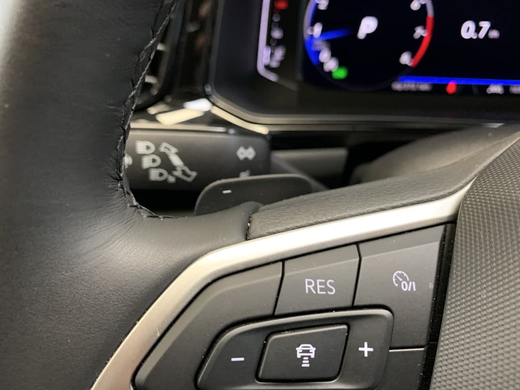 Volkswagen T-Roc 1.5 TSI 150PK R-Line Black Line thumbnail 25