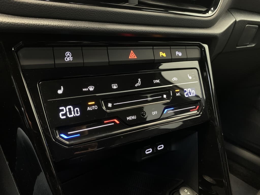 Volkswagen T-Roc 1.5 TSI 150PK R-Line Black Line thumbnail 34