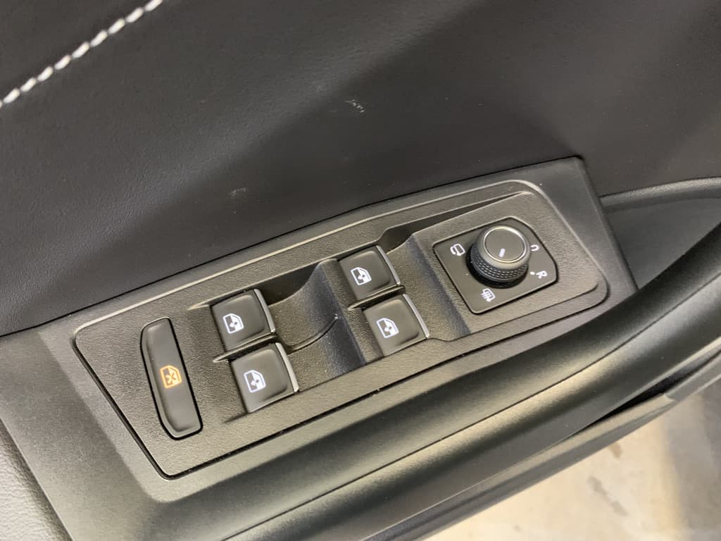 Volkswagen T-Roc 1.5 TSI 150PK R-Line Black Line thumbnail 45