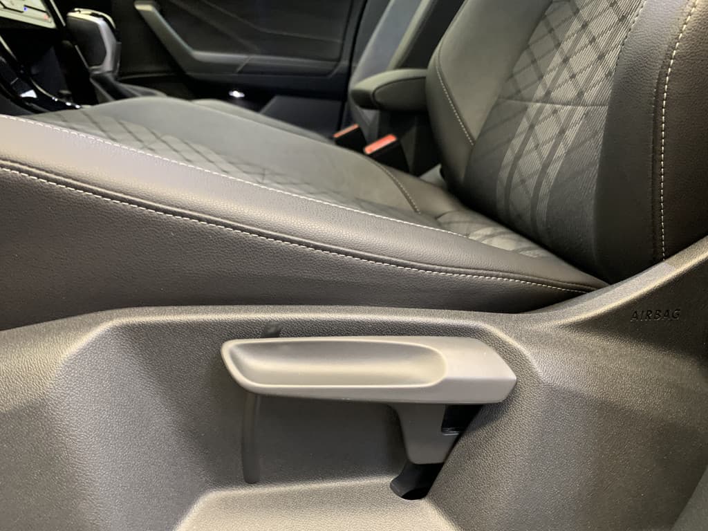 Volkswagen T-Roc 1.5 TSI 150PK R-Line Black Line thumbnail 50