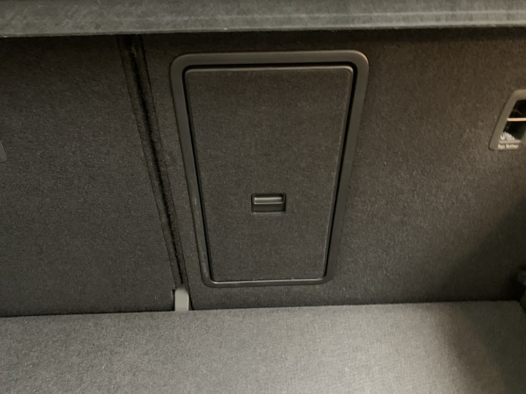 Volkswagen T-Roc 1.5 TSI 150PK R-Line Black Line thumbnail 57