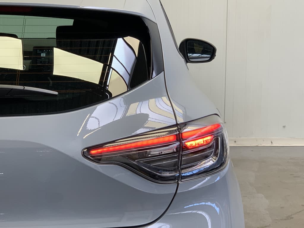 Renault Clio 1.0 TCe 90 Evolution Black Automaat thumbnail 19